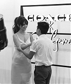 Coach_Hosts_Meet_2B_Greet_with_Selena_Gomez_at_The_Grove_Fans__28429.jpg