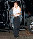 Heads_To_A_Midtown_Spa_in_NYC_-_May_600006.jpg
