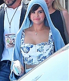 Leaving_Hotel_Transylvania_3_Summer_Vacation_premiere_in_LA_-_June_30-02.jpg