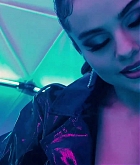 Look_At_Her_Now-07.jpg