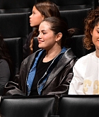 Los_Angeles_Lakers_Game_281029.jpg