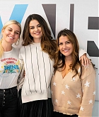 On_Air_With_Ryan_Seacrest_-_October_24-02.jpg