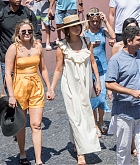 Out_in_Capri2C_Italy_-_July_232C_2019-01.jpg