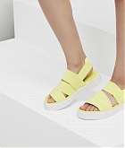 SG_x_PUMA_Cali_Sandal_03.jpg
