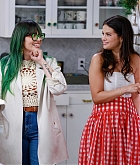 Selena_2B_Chef_Home_for_the_Holidays_28329.jpg