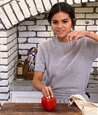 Selena_2B_Chef_Season_2_Official_Trailer_29.jpg