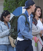 Selena_Gomez2C_Vanessa_Hudgens_and_Austin_Butler_in_Los_Angeles2C_CA_-_July_1400004.jpg