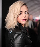 Selena_Gomez_-_2017_American_Music_Awards_on_November_19-45.jpg