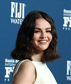 Selena_Gomez_-_40th_Annual_Santa_Barbara_International_Film_Festival_Virtuosos_Award_February_92C_2025_03.jpg