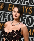 Selena_Gomez_-_75th_Primetime_Emmy_Awards_at_the_Peacock_Theater2C_Los_Angeles_CA_-_January_152C_202427.jpg