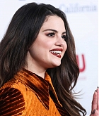Selena_Gomez_-_ACLU_SoCal_s_Annual_Bill_of_Rights_Dinner_in_Beverly_Hills_November_172C_2019-34.jpg