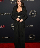 Selena_Gomez_-_AFI_Awards_Luncheon_in_Los_Angeles_January_122C_202420.jpg