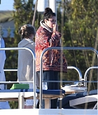 Selena_Gomez_-_Aboard_a_boat_with_friends_over_the_weekend_in_Los_Angeles2C_California__07032021_12.jpg