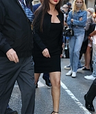 Selena_Gomez_-_Arrives_at_The_Late_Show_with_Stephen_Colbert_in_New_York_September_72C_2021_00003.jpg
