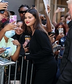 Selena_Gomez_-_Arrives_at_The_Late_Show_with_Stephen_Colbert_in_New_York_September_72C_2021_00004.jpg