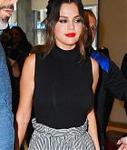 Selena_Gomez_-_Arriving_at_Sirius_Radio_in_New_York2C_10282019-05.jpg