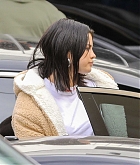 Selena_Gomez_-_Arriving_at_a_Music_Studio_in_Los_Angeles_March_12C_2019-01.jpg