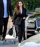 Selena_Gomez_-_At_Burbank_Studios_in_Burbank2C_CA_October_232C_2019-01.jpg