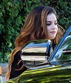 Selena_Gomez_-_At_Burbank_Studios_in_Burbank2C_CA_October_232C_2019-10.jpg