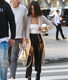 Selena_Gomez_-_At_Church_in_Los_Angeles_on_November_4-06.jpg