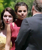 Selena_Gomez_-_At_David_Henrie___Maria_Cahill_s_Wedding_in_Los_Angeles_on_April_21-07.jpg
