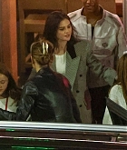 Selena_Gomez_-_At_Jon___Vinny27s_restaurant_in_Beverly_Hills_November_152C_2024_04.jpg
