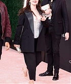 Selena_Gomez_-_At_the_Premiere_of__Lola__in_Los_Angeles_February_32C_202423.jpg