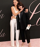 Selena_Gomez_-_At_the_Premiere_of__Lola__in_Los_Angeles_February_32C_202429.jpg