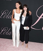 Selena_Gomez_-_At_the_Premiere_of__Lola__in_Los_Angeles_February_32C_202438.jpg