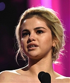 Selena_Gomez_-_Billboard_Women_in_Music_5BShow5D_on_November_30-12.jpg
