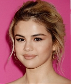 Selena_Gomez_-_Billboard_Women_in_Music_on_November_30-18.jpg