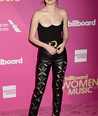 Selena_Gomez_-_Billboard_Women_in_Music_on_November_30-39.jpg