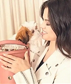 Selena_Gomez_-_COACH_2019-02.jpg