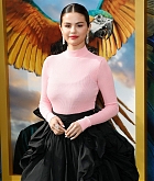 Selena_Gomez_-_Dolittle_Premiere_in_Westwood2C_CA__0111202-01.jpg