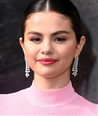 Selena_Gomez_-_Dolittle_Premiere_in_Westwood2C_CA__0111202-11.jpg