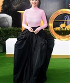 Selena_Gomez_-_Dolittle_Premiere_in_Westwood2C_CA__0111202-12.jpg