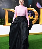 Selena_Gomez_-_Dolittle_Premiere_in_Westwood2C_CA__0111202-15.jpg