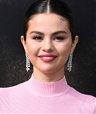 Selena_Gomez_-_Dolittle_Premiere_in_Westwood2C_CA__0111202-17.jpg
