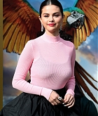 Selena_Gomez_-_Dolittle_Premiere_in_Westwood2C_CA__0111202-42.jpg