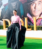 Selena_Gomez_-_Dolittle_Premiere_in_Westwood2C_CA__0111202-76.jpg