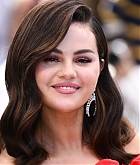 Selena_Gomez_-_Emilia_Perez_Photocall_at_the_77th_annual_Cannes_Film_Festivals_on_May_192C_2024_26.jpg