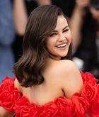 Selena_Gomez_-_Emilia_Perez_Photocall_at_the_77th_annual_Cannes_Film_Festivals_on_May_192C_2024_38.jpg