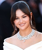 Selena_Gomez_-_Emilia_Perez_Premiere_at_the_77th_annual_Cannes_Film_Festival_on_May_18_52.jpg