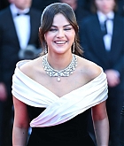 Selena_Gomez_-_Emilia_Perez_Premiere_at_the_77th_annual_Cannes_Film_Festival_on_May_18_97.jpg