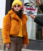 Selena_Gomez_-_Filming_Only_Murders_In_The_Building_in_New_York_City_28December_72C_202029-31.jpg