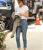 Selena_Gomez_-_Filming_Woody_Allen_Secret_Project_in_New_York_on_September_20-22.jpg