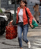 Selena_Gomez_-_Filming_Woody_Allen_film_with_her_puppy_in_NYC_on_September_19-28.jpg