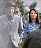 Selena_Gomez_-_Filming__Only_Murders_In_The_Building__in_New_York_May_292C_2024_12.jpg