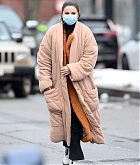 Selena_Gomez_-_Filming__Only_Murders_In_The_Building__in_Queens2C_New_York_02232021_08.jpg