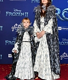 Selena_Gomez_-_Frozen_2_premiere_in_Hollywood_November_72C_2019-02.jpg